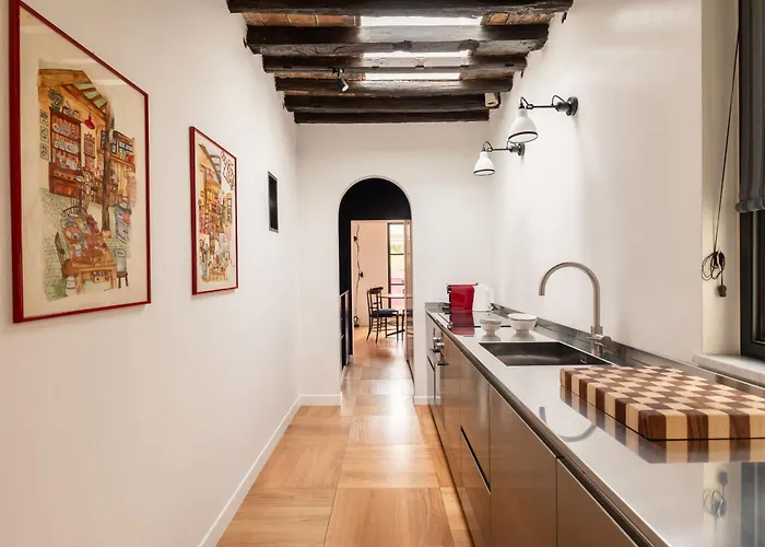 Trastevere Designer Terrace By Romeloft Apartment *