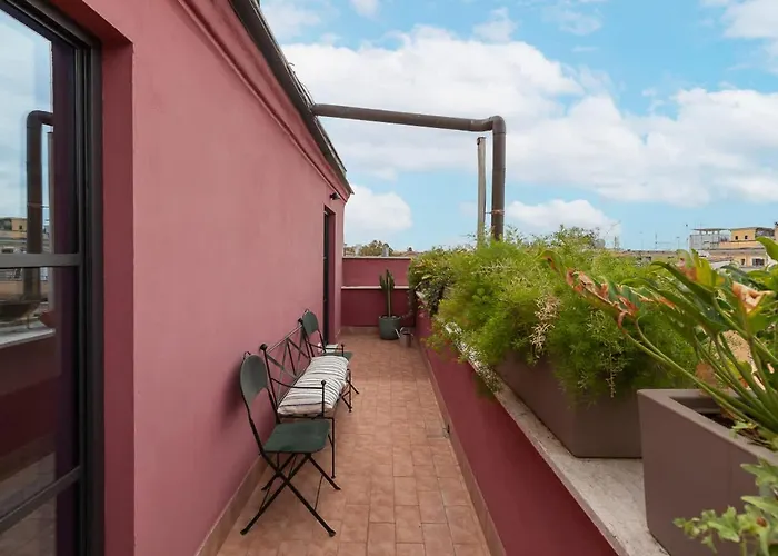 Trastevere Designer Terrace By Romeloft * Rom